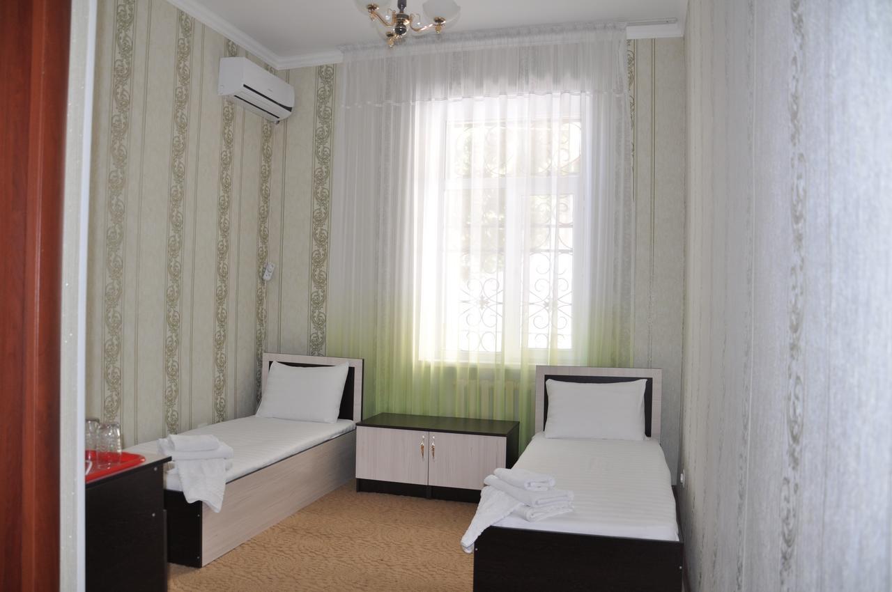 Hotel "Aishadeluxe" Taraz Ngoại thất bức ảnh