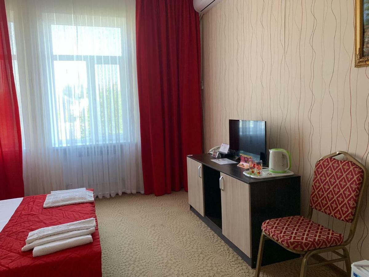 Hotel "Aishadeluxe" Taraz Ngoại thất bức ảnh
